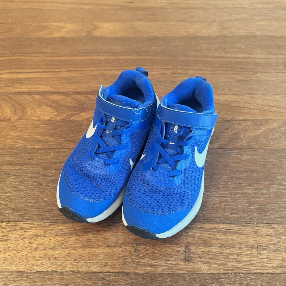 Nike Kids Revolution 6 Blue Running Sneakers Youth Size 1.5Y Athletic Shoes